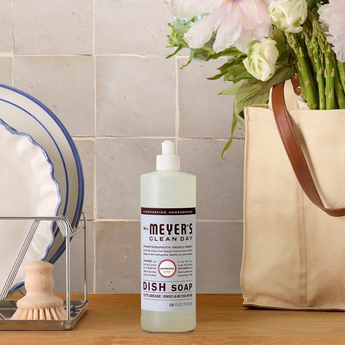 MRS. MEYER'S CLEAN DAY Liquid Dish Soap, Cruelty Free Formula, Lavender Scent, 16 oz