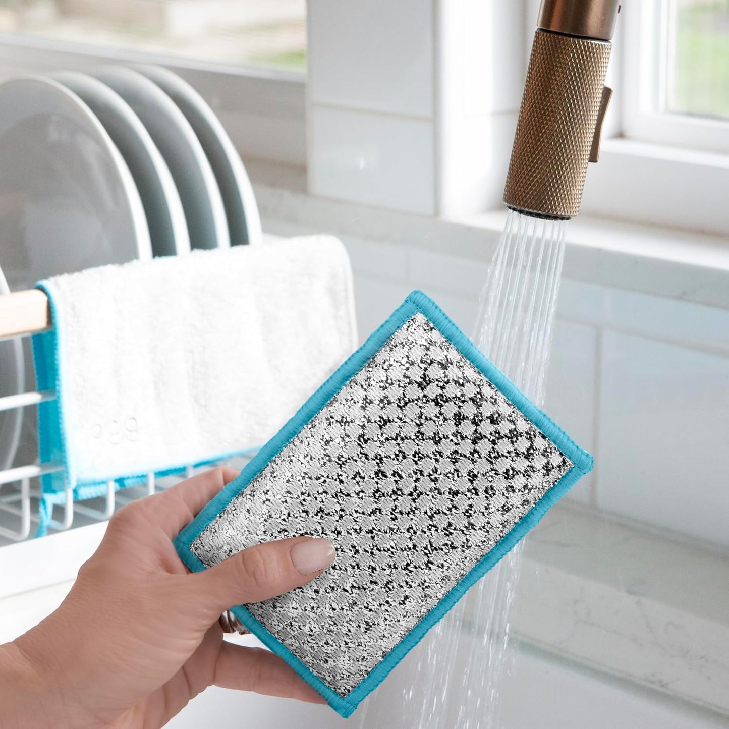 OGGI Bambou Odor-Free Scrubbing Sponges - Natural Scrub Sponges for Dishes, 91% Bamboo-Derived Rayon Cellulose Fiber, Reusable, Absorbent, Durable Scrubbers, Non-Scratch, Washable - 3 pcs, 7x4