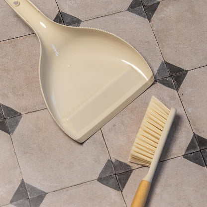Full Circle Daily Sweep Dustpan & Brush Set with Rubber Edge, Built-in Lint Comb, Bamboo Handle, 50% Post-Consumer Recycled Plastic,Compact & Countertop-Worthy Design,Plastic-Free Packaging