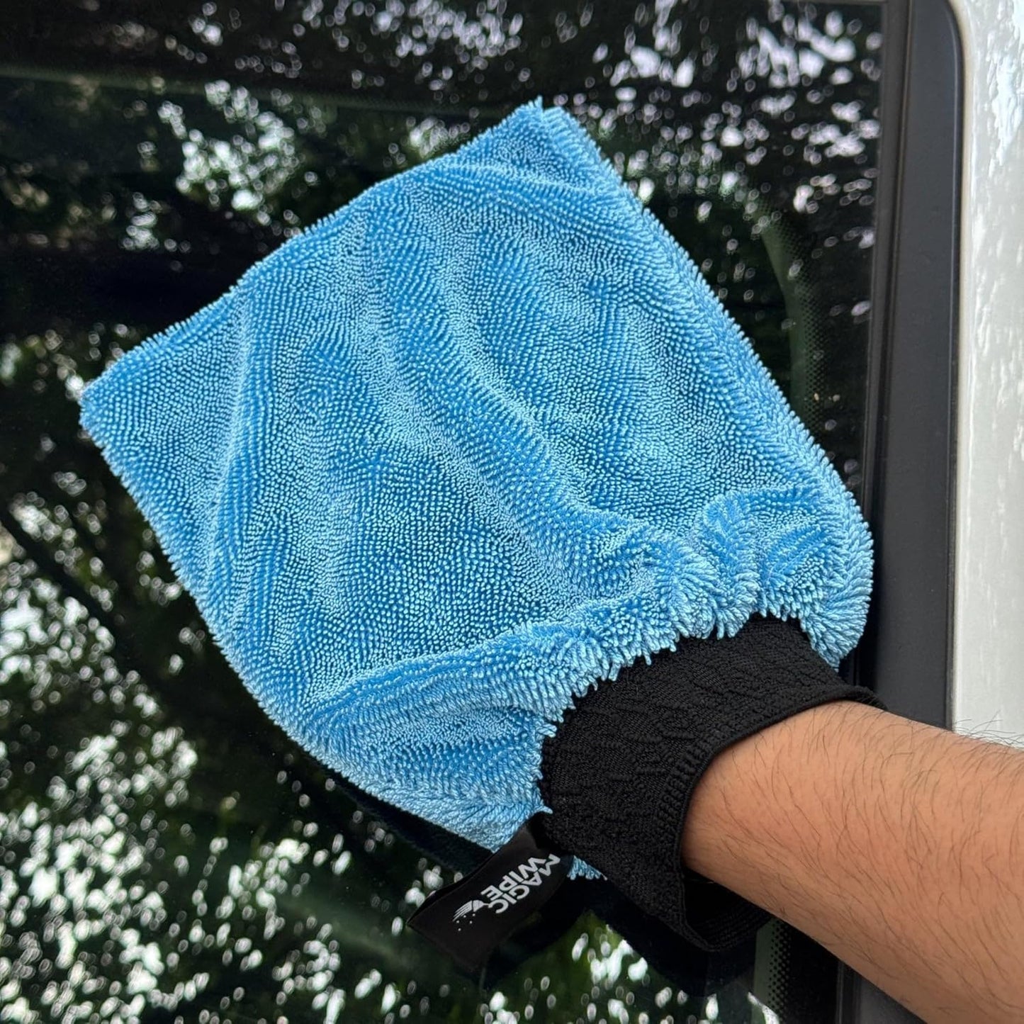 MAGIC WIPE® Microfiber Cleaning Gloves – Pack of 3 Reusable Dusting Gloves & Washing Mitt for Home, Kitchen, Car, Furniture & Electronics – Soft, Lint-Free, Washable Multipurpose Microfiber Gloves