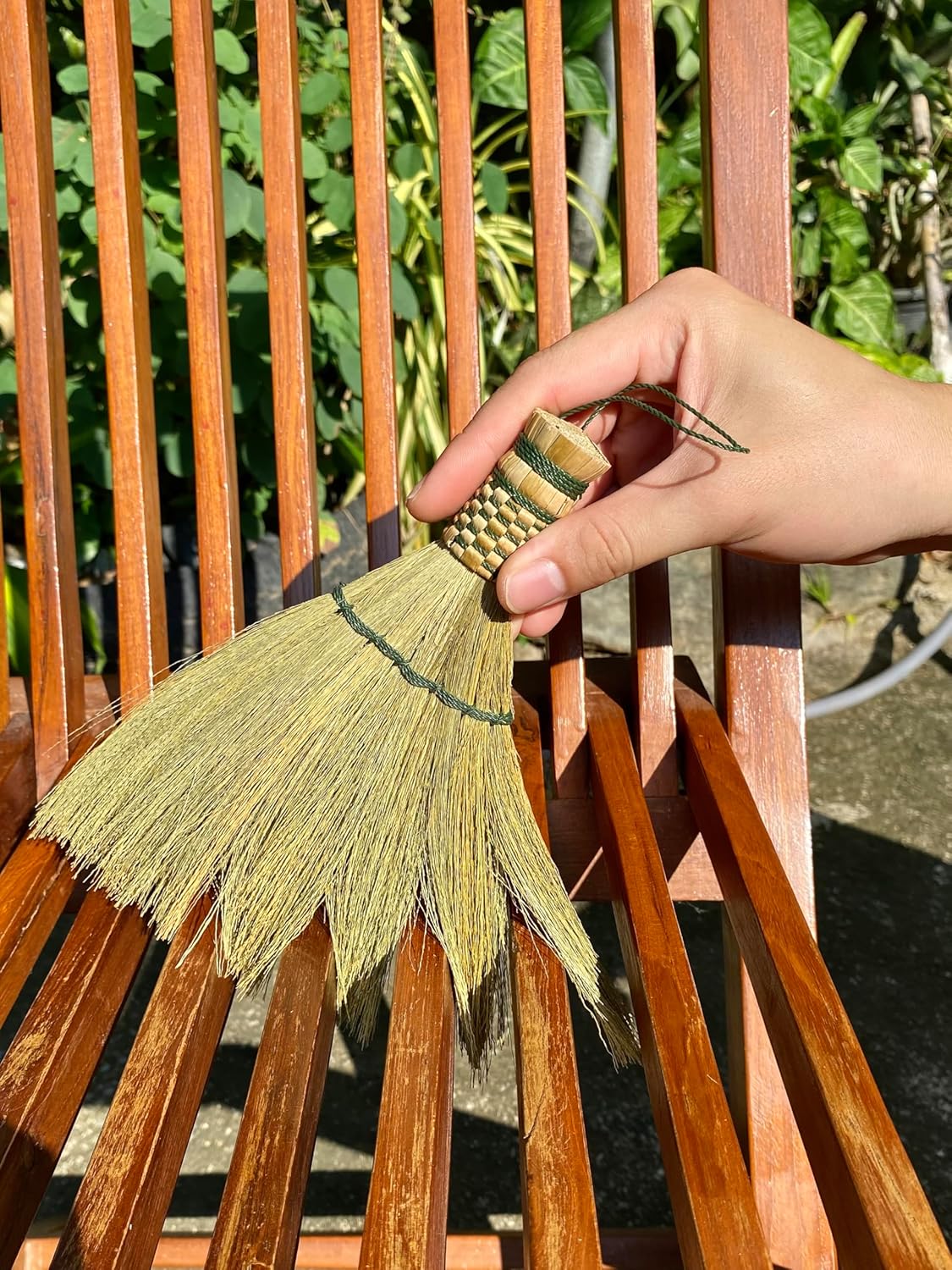 Small Corn Wisk Brush Broom 11 Inch Blue, Red Flagged Indoor Heavy Duty Multi Surface Hard & Soft Floor 100% Handmade(Blue), AW038-AW0038, length 11 Inch, wide 4.5 inch,