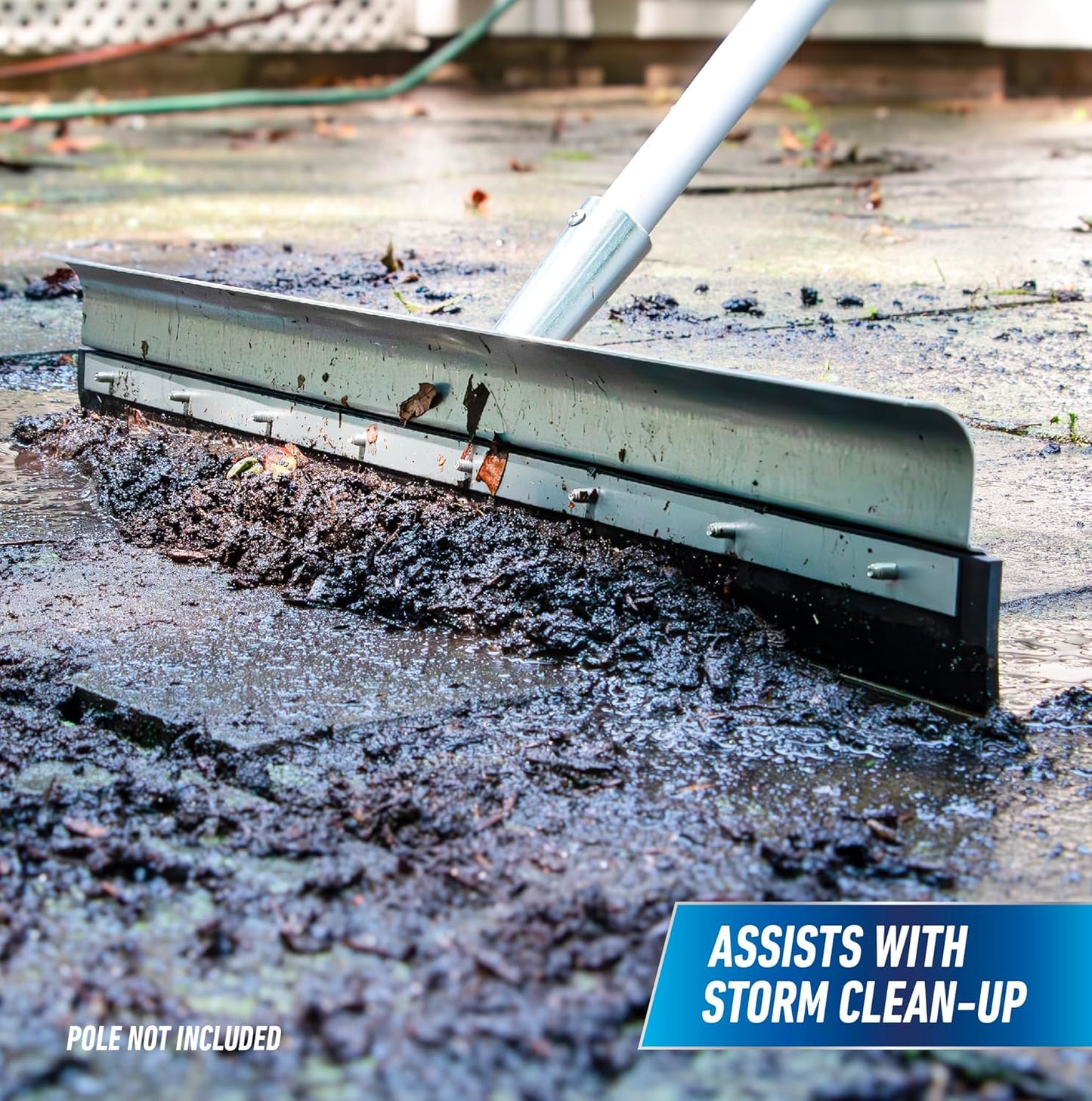 Unger Professional AquaDozer MAX 24” Smooth Surface Straight Floor Squeegee, Flood Cleanup Scrubber for Floors and Asphalt, Cleaning Tool to Easily Move Water and Debris